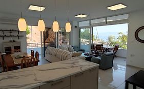 Atlas By Sea Apartment