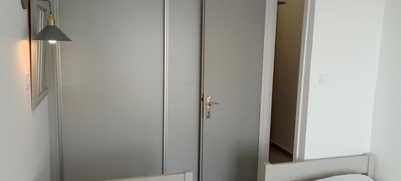 Atlas By Sea Apartment Loutráki Zewnętrze zdjęcie