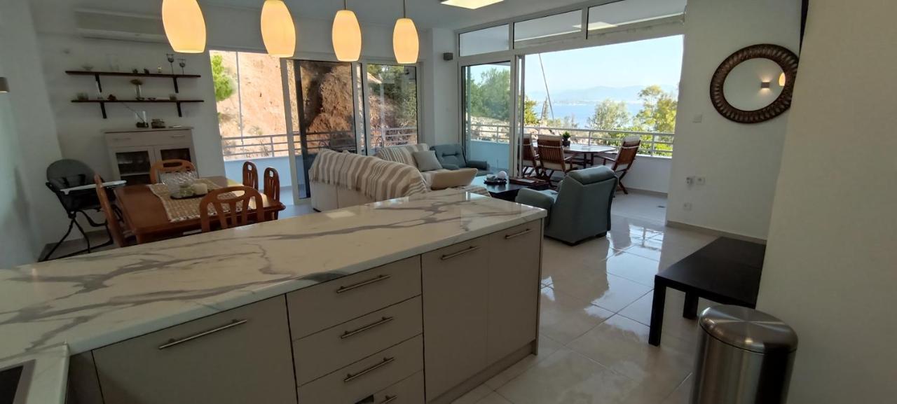 Atlas By Sea Apartment Loutráki Zewnętrze zdjęcie